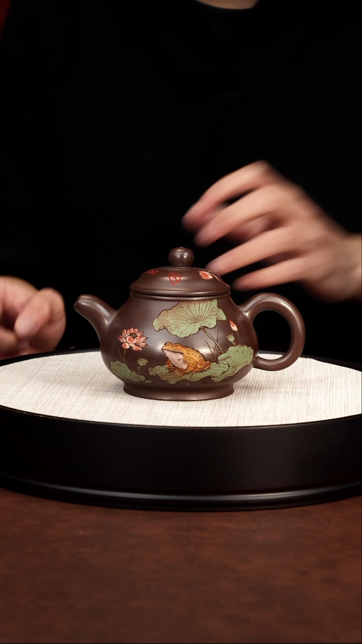 茶壶紫砂深井老紫泥 荷叶潘壶