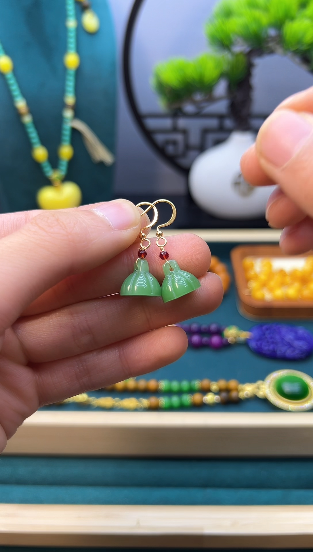 【闪购商品】和田玉耳饰14K金镶嵌E59