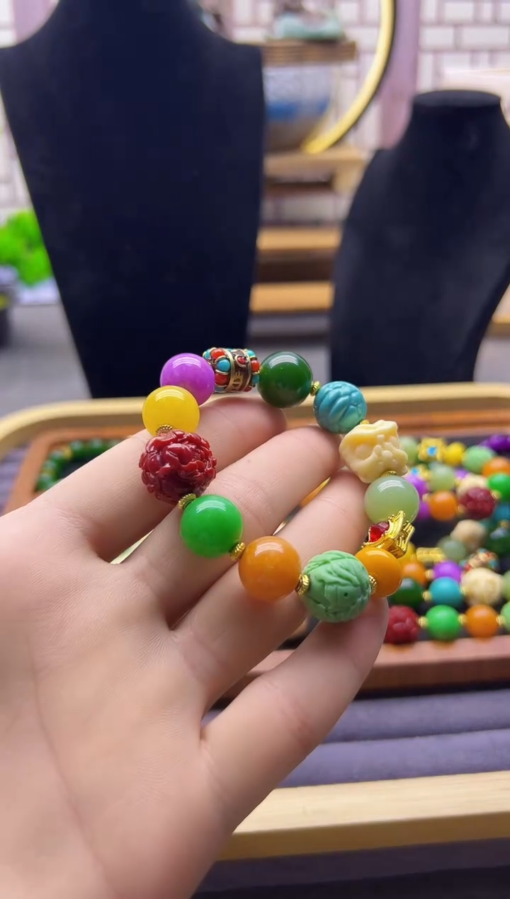 【闪购商品】和田玉手饰14K金镶嵌S29           