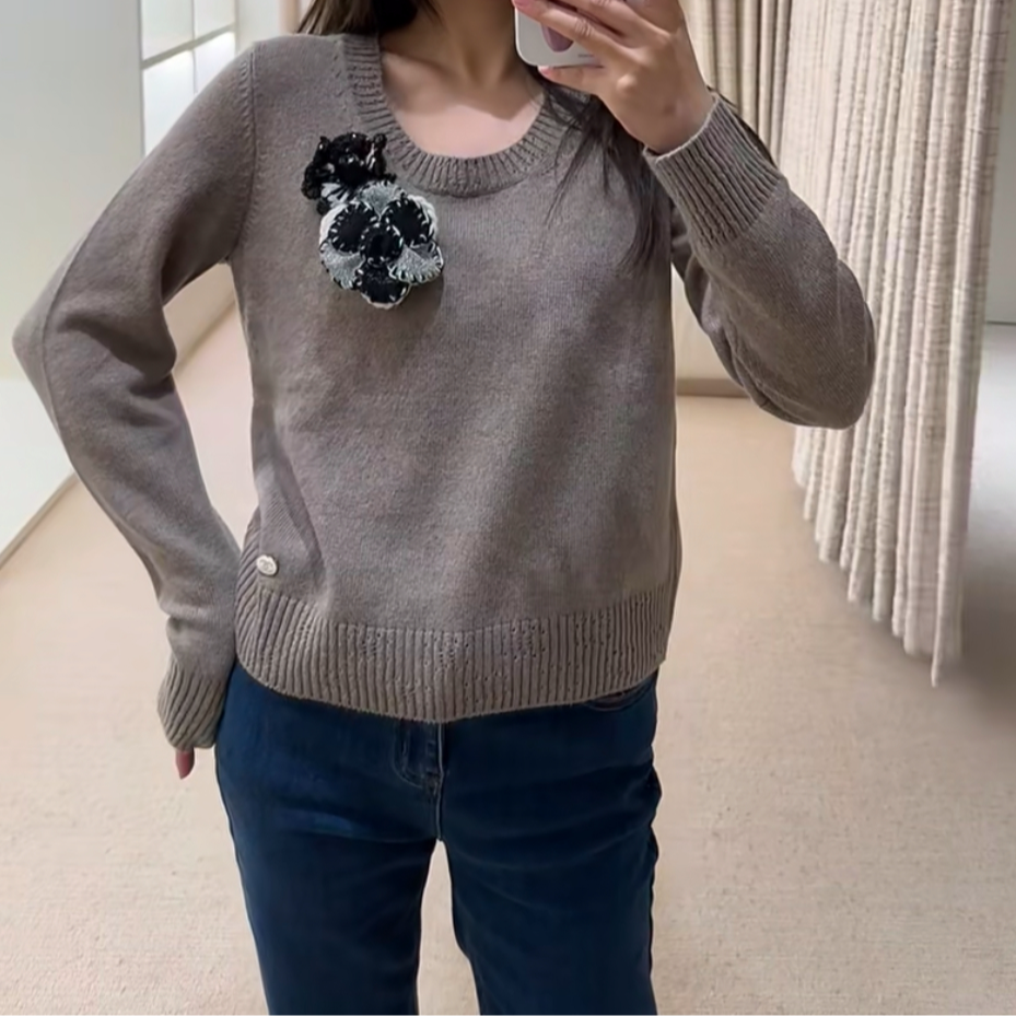 99新 Chanel/香奈儿 23K秋冬山茶花羊绒针织长袖36码