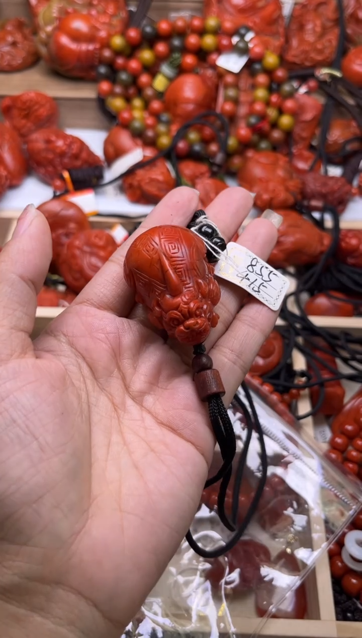 【闪购商品】南红玛瑙珠宝奇石未镶嵌855