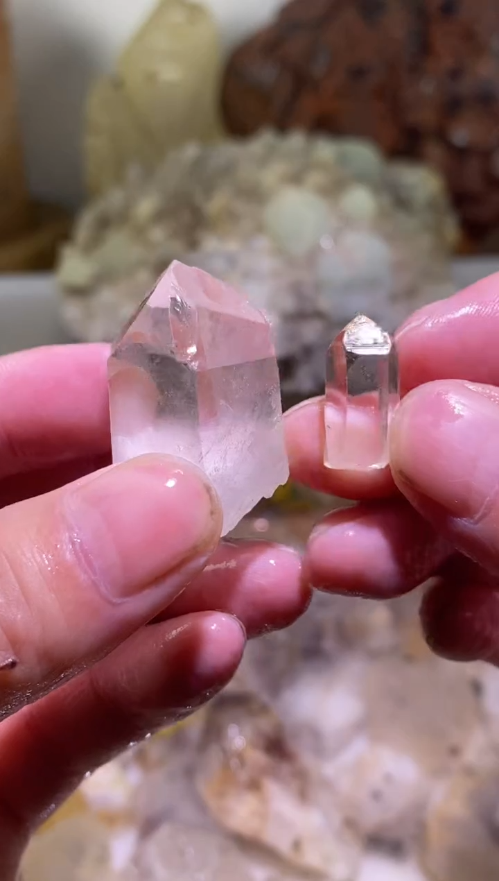 未镶嵌珠宝半成品水晶105号2颗高透水晶