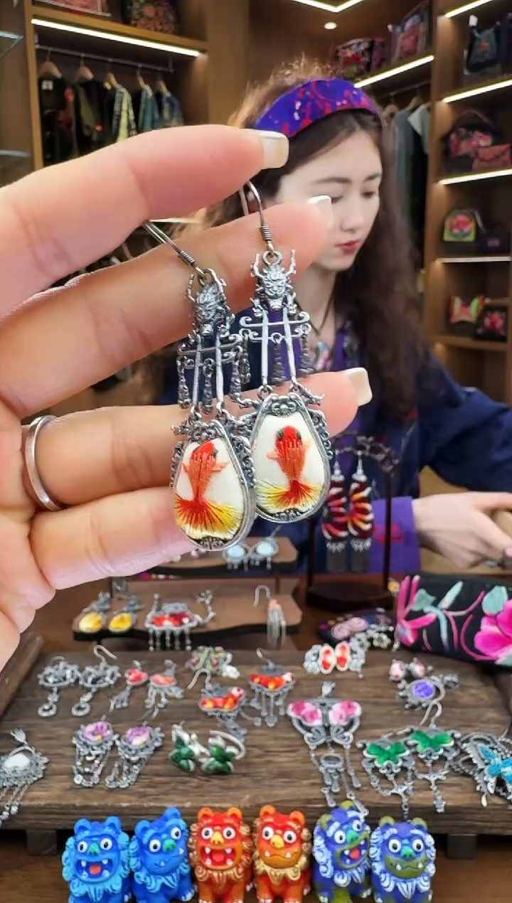 【闪购商品】织绣301黔东南苗族刺绣