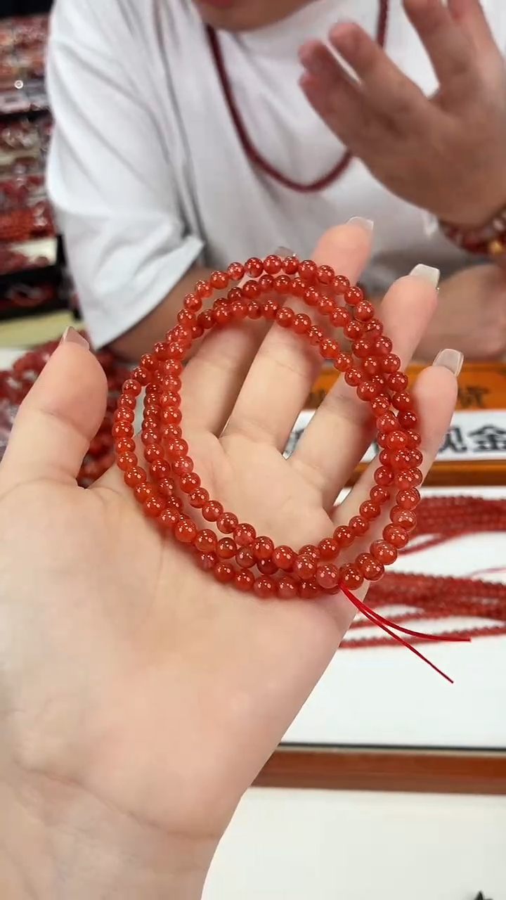 南红玛瑙瓦西多圈5+未镶嵌一个/条