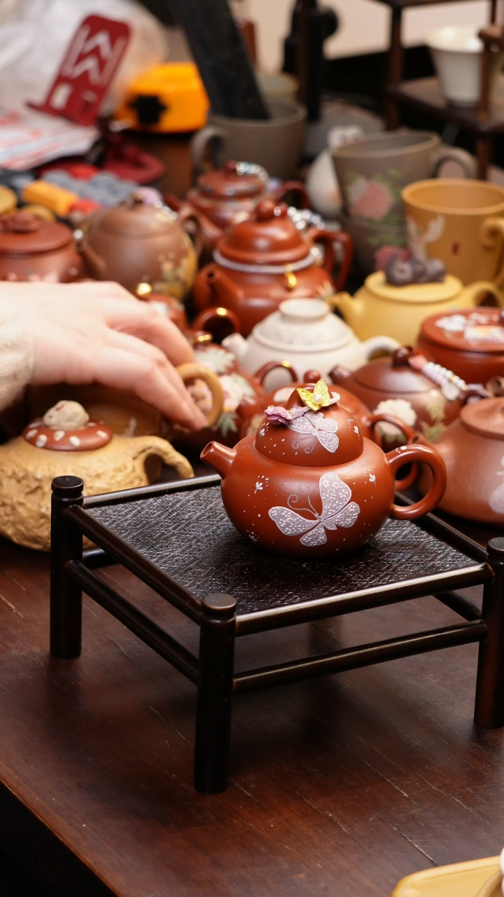 【闪购商品】原矿紫砂手工杯子朱泥