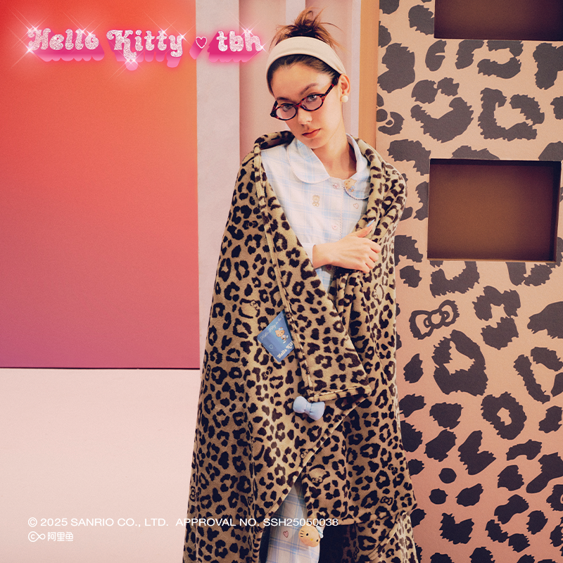 tbh/野兽派家居三丽鸥Hello Kitty法兰绒暖香毯客厅沙发午睡毯
