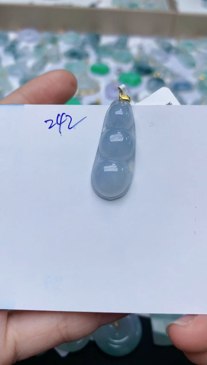 【闪购商品】翡翠颈饰18K金镶嵌天然翡翠A货    242