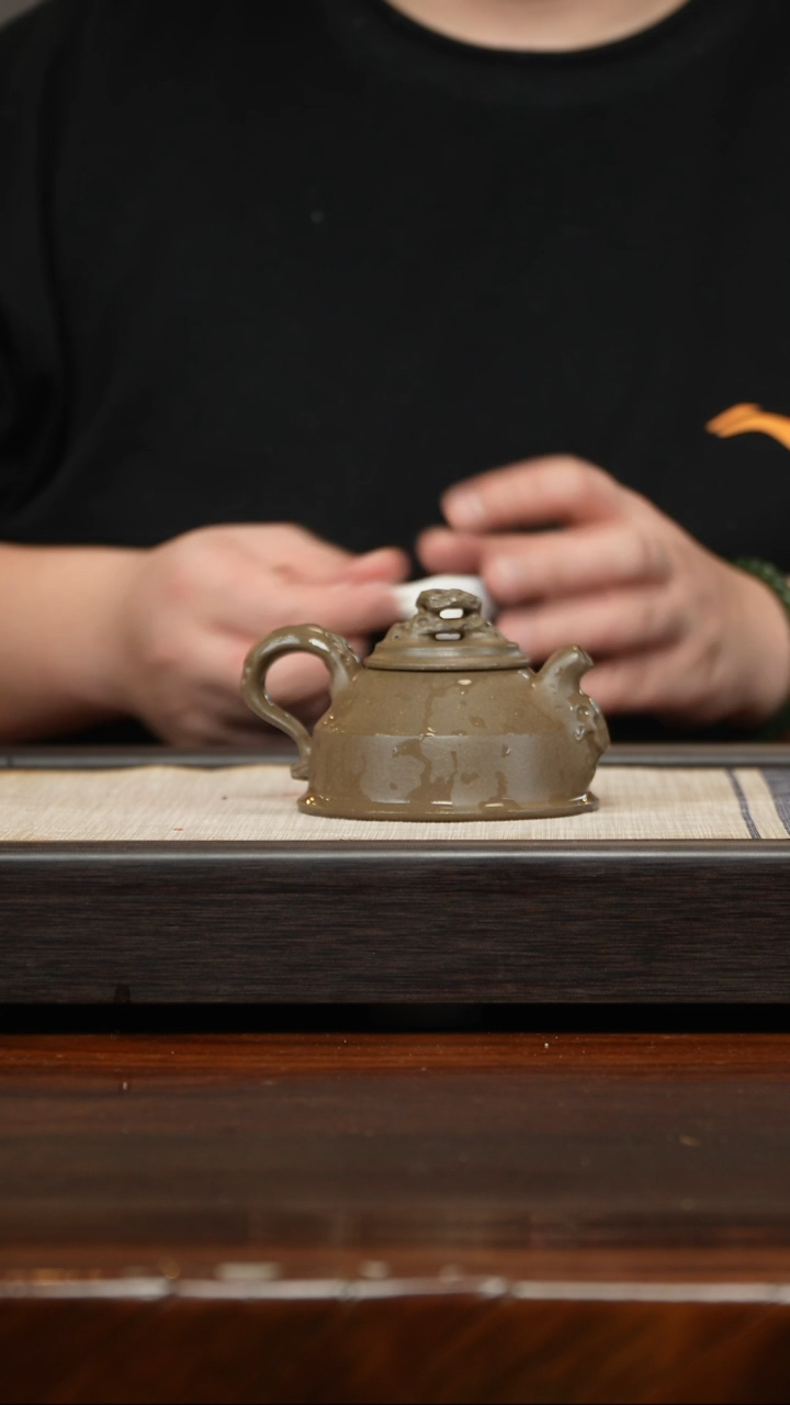 【闪购商品】紫砂茶壶青段云山