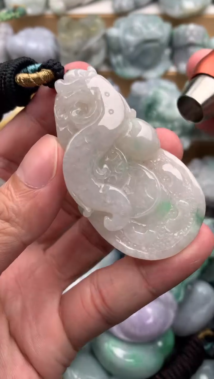 吊坠(不含链)未镶嵌翡翠1
