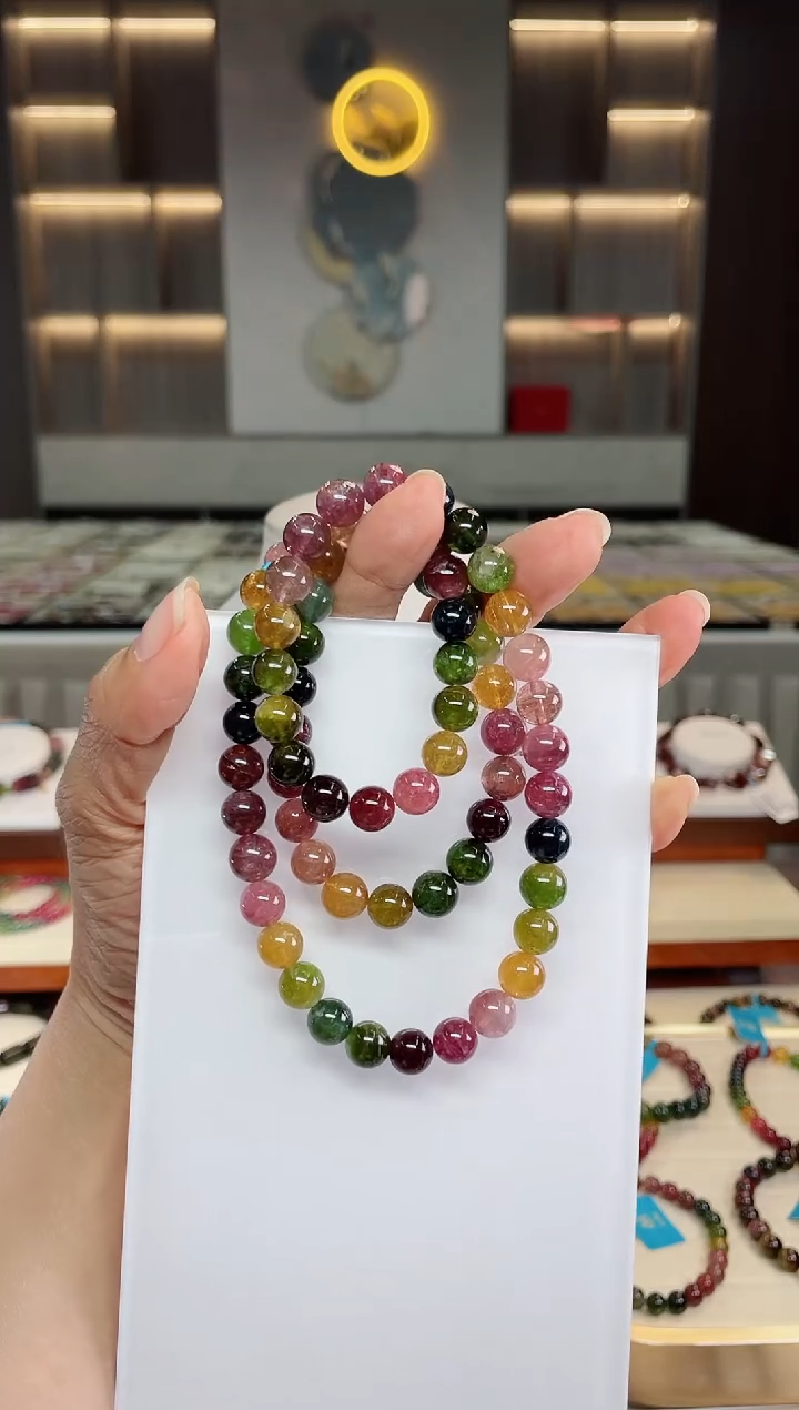 【闪购商品】碧玺三圈手串未镶嵌（多样性发一条）Q