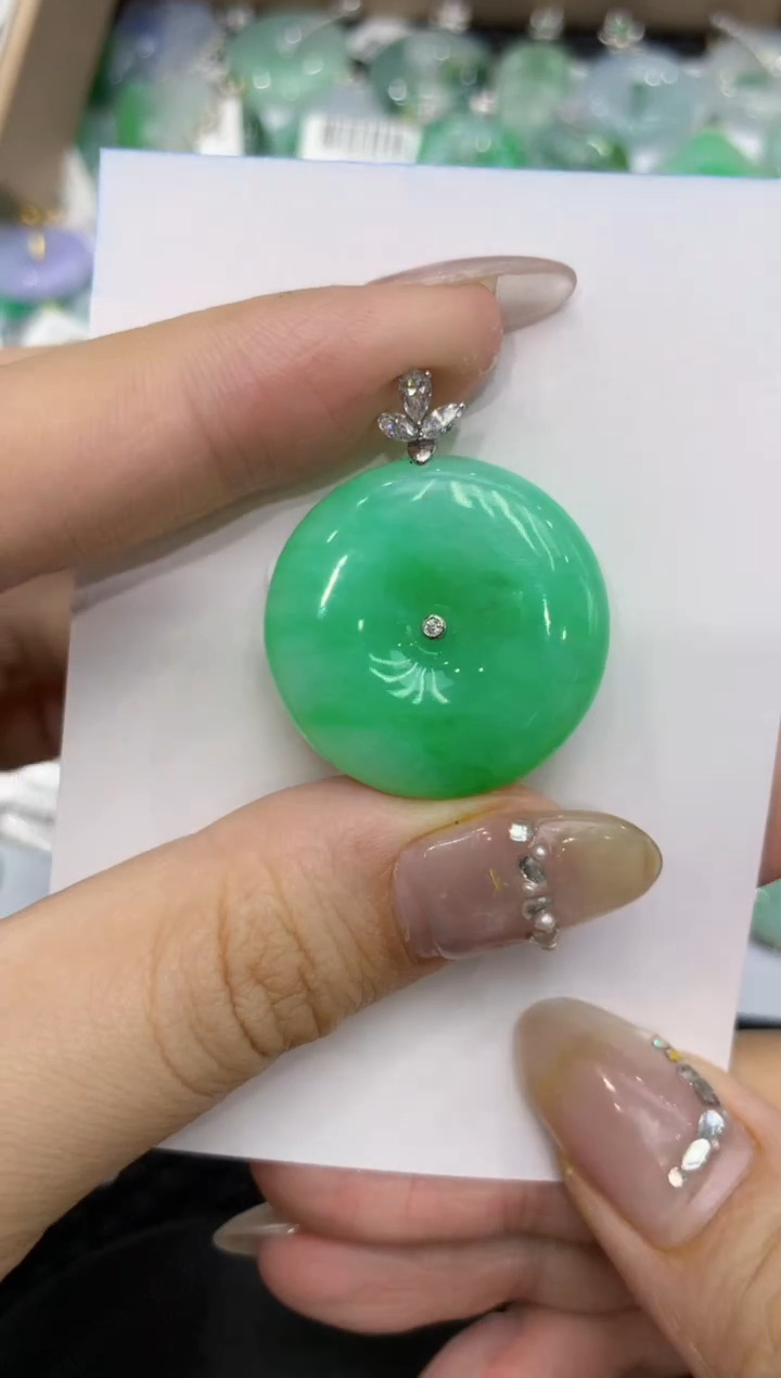 【闪购商品】翡翠颈饰18K金镶嵌222222222