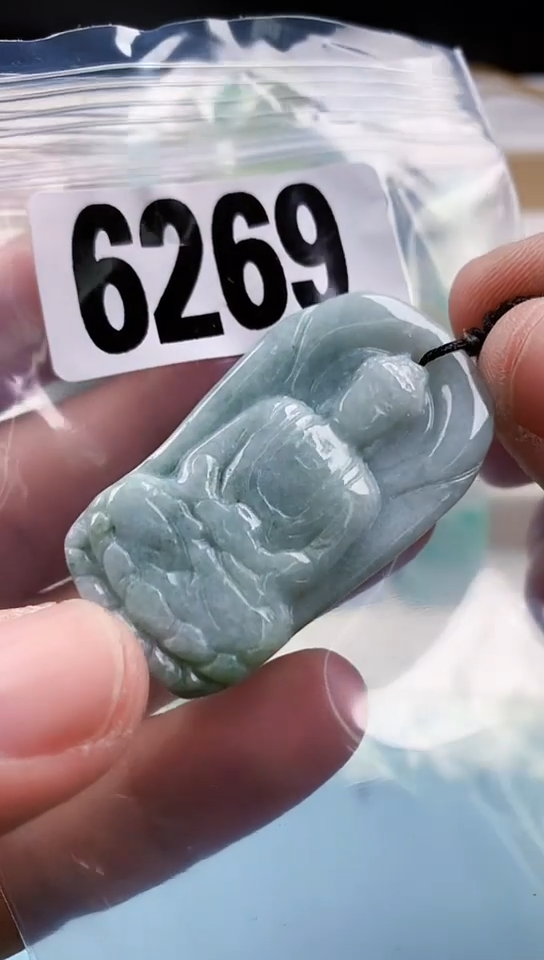 【闪购商品】翡翠挂件未镶嵌天然翡翠吊坠挂件