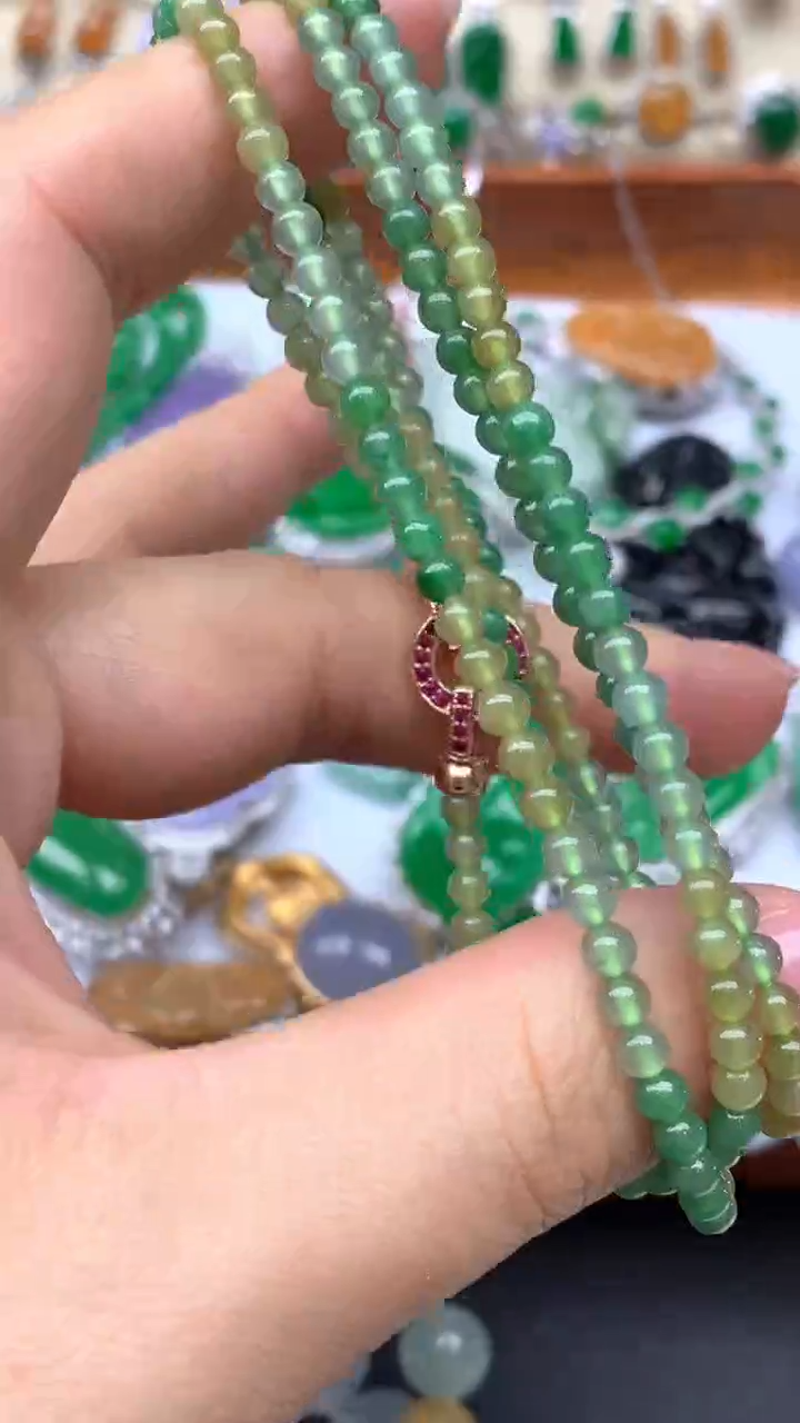 【闪购商品】翡翠手串未镶嵌241-天然翡翠