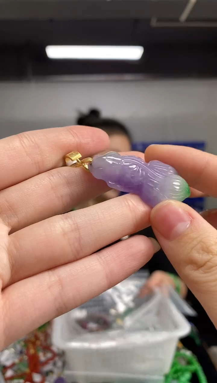 颈饰未镶嵌翡翠闪购链接  多样性发其一颜色微差