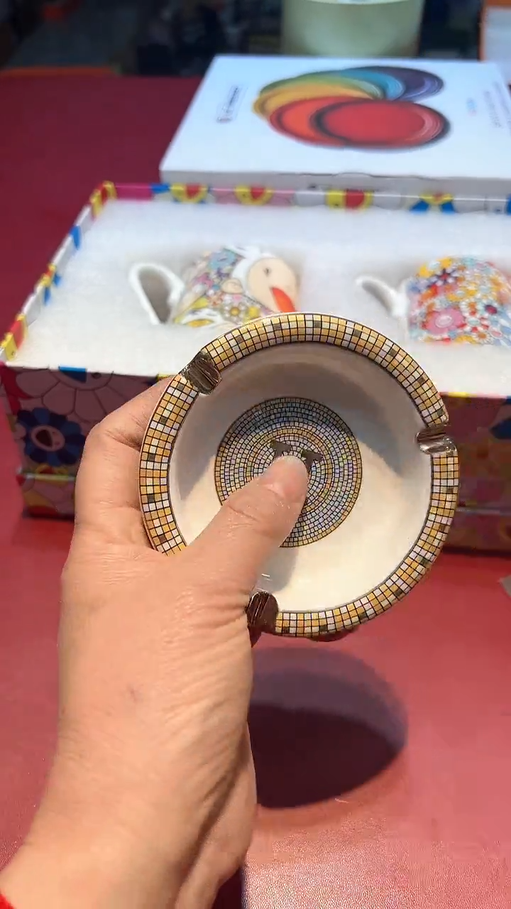 【闪购商品】瓷片00000000000000