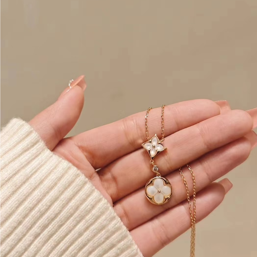 坠链均925银贝壳 镀18K金 单花双花四叶草项链经典高奢气质款