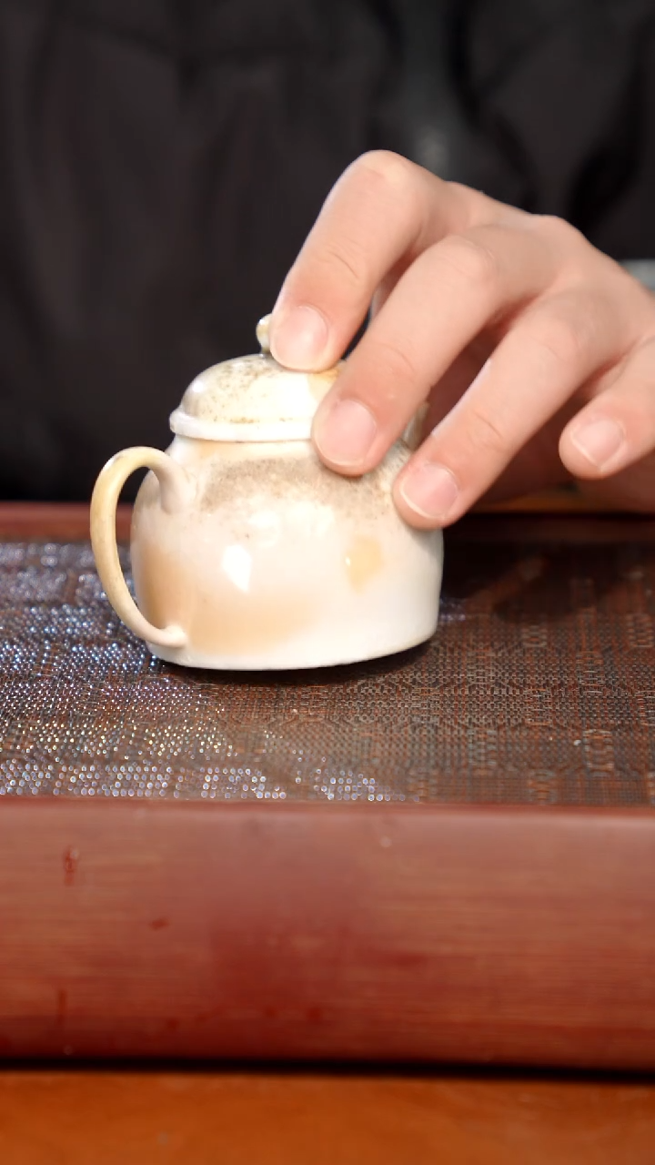 陶瓷奢瓷/瑞寅柴烧茶器（壶）542微瑕