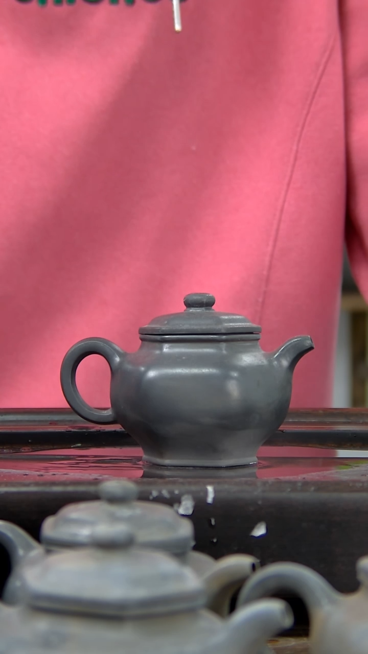 【闪购商品】贵台龙窑柴烧茶壶07