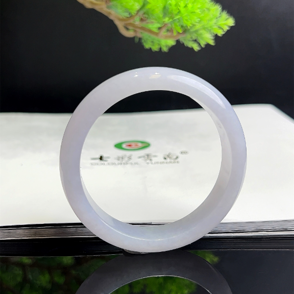 Colourful Yunnan/七彩云南天然翡翠糯冰种粉春翡翠手镯