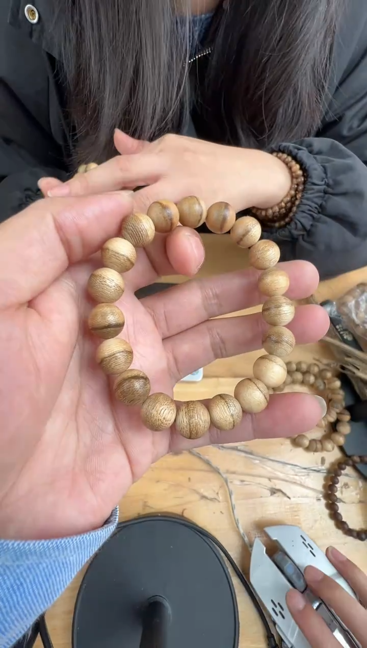 沉香沉香枕海南天然野1.0圆珠单圈多样性发一