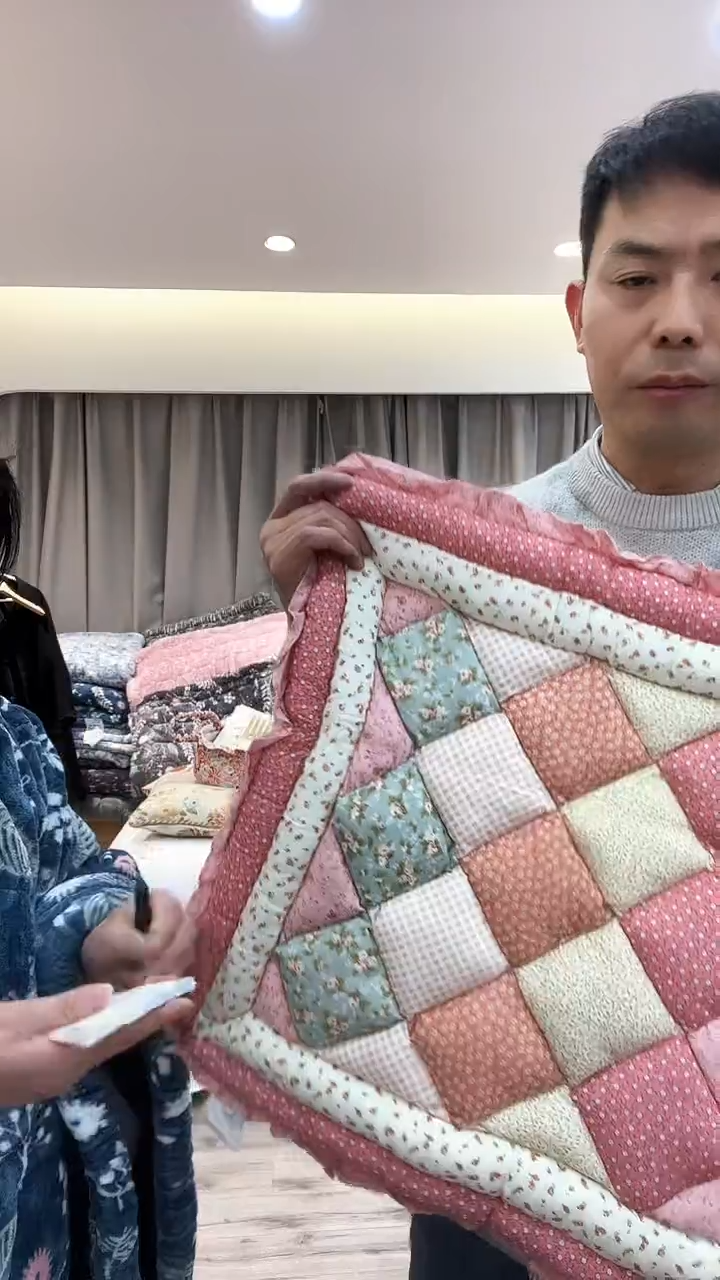 棉棉D05 50*50发一个  