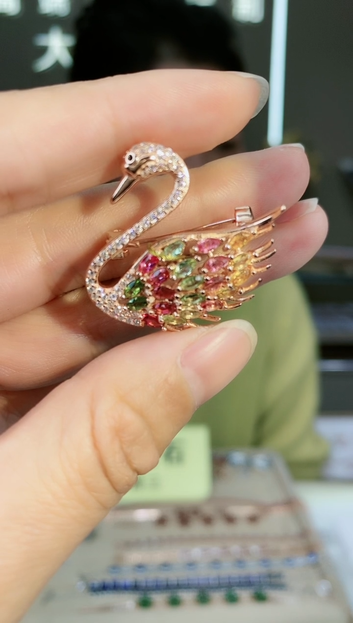 【闪购商品】碧玺胸针银S925镶嵌胸针