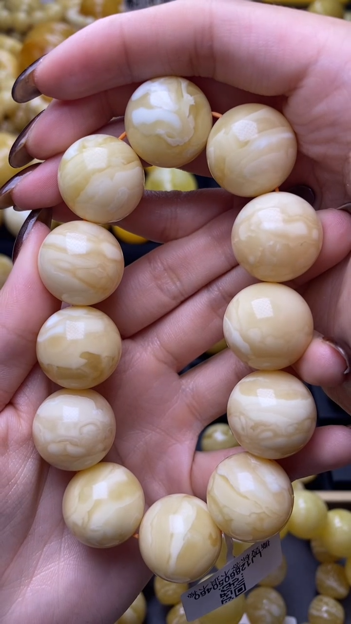 【闪购商品】琥珀裸石未镶嵌蜜蜡888