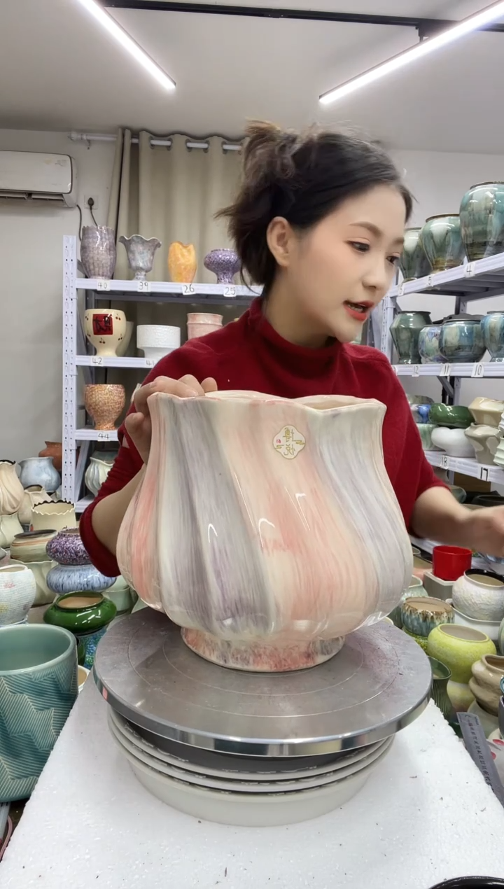 【1.3】花盆尺寸高：22 口：18