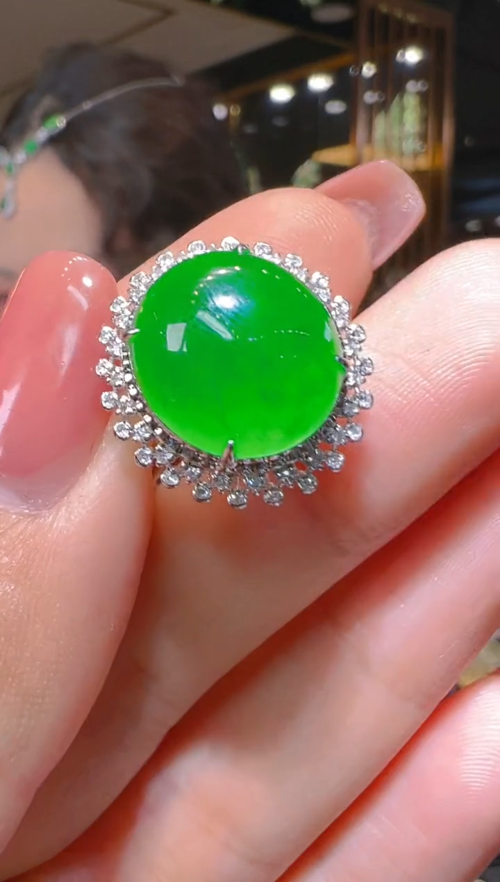 【闪购商品】翡翠戒指18K金镶嵌032