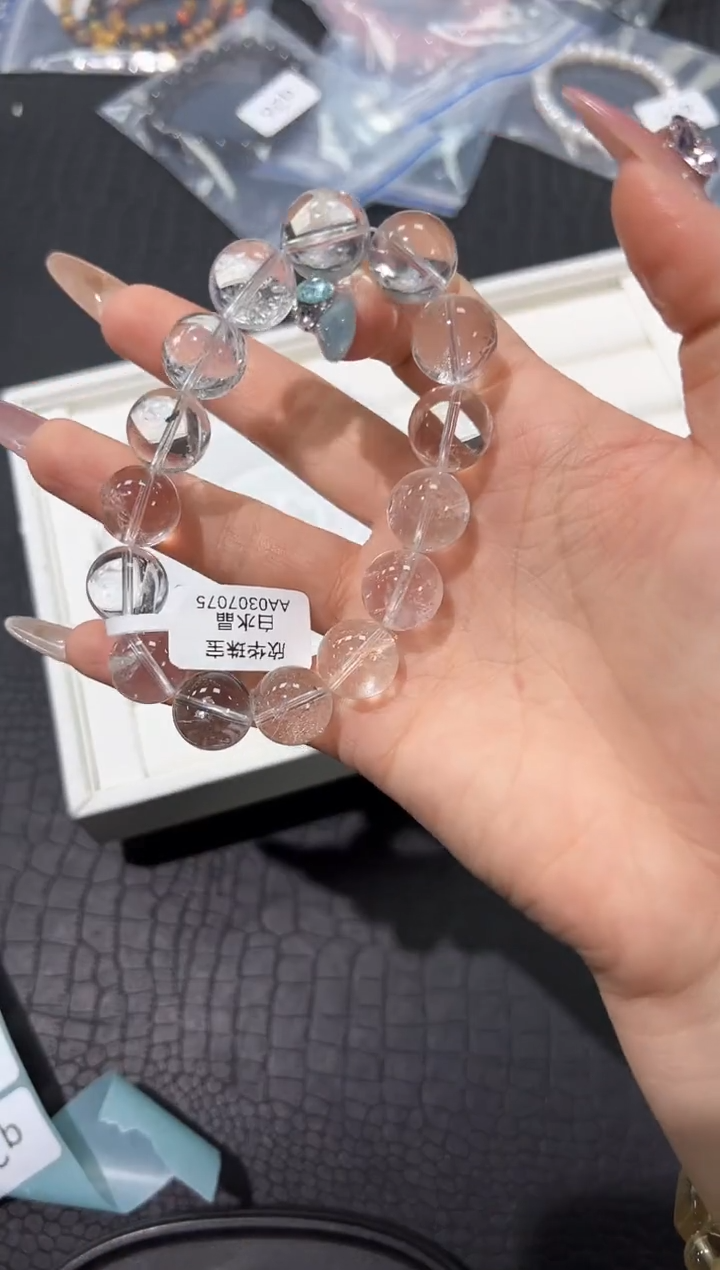 水晶手串未镶嵌28q多样性发其一【1条】默认微瑕