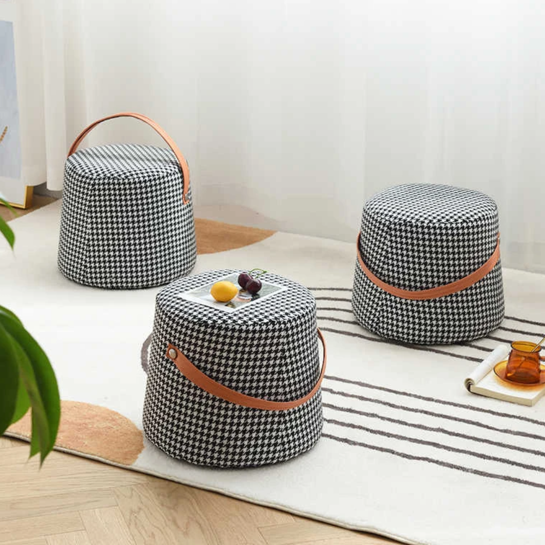 M 小凳子（随机发）