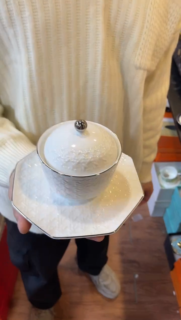 杯鸿辉家品牌瓷器，京东包邮！