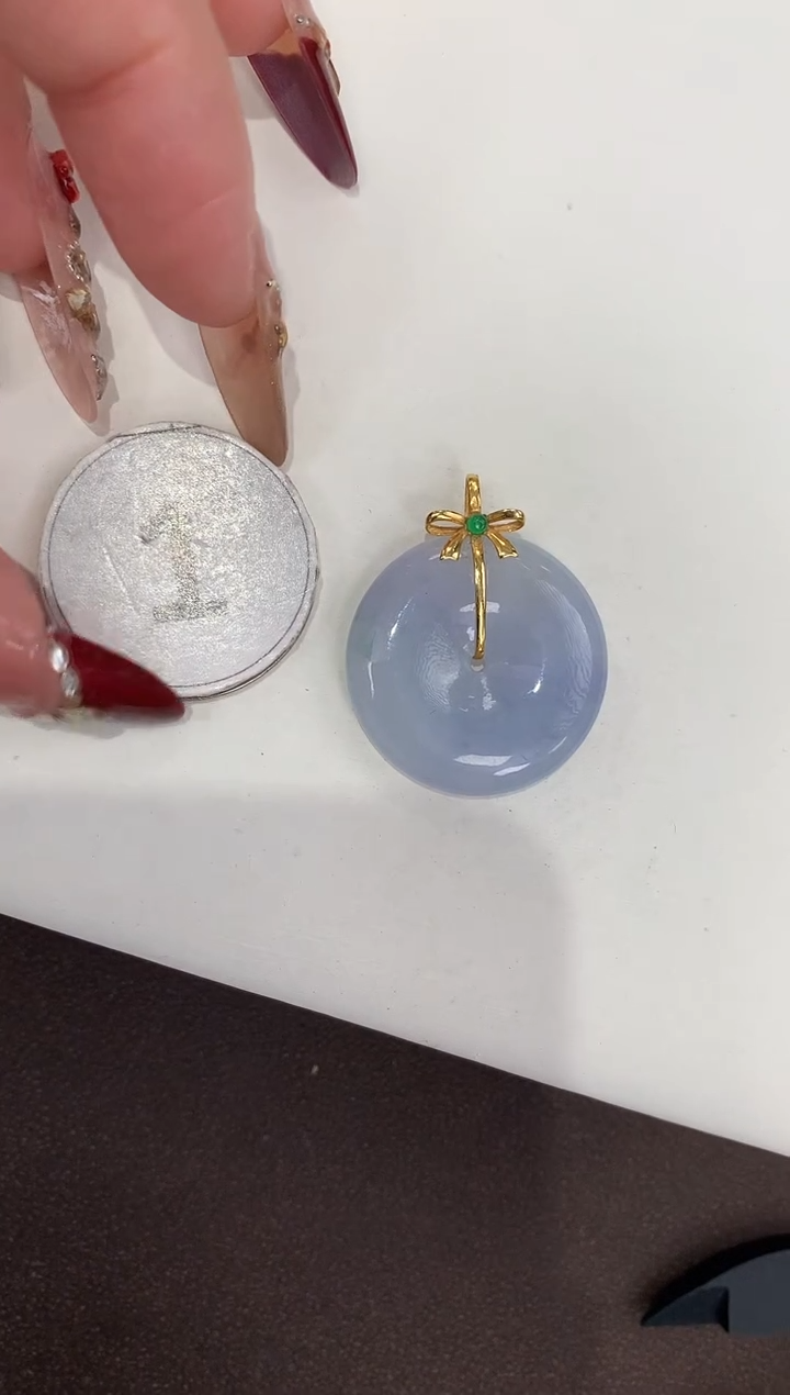 颈饰18K金镶嵌翡翠天然缅甸a货翡翠