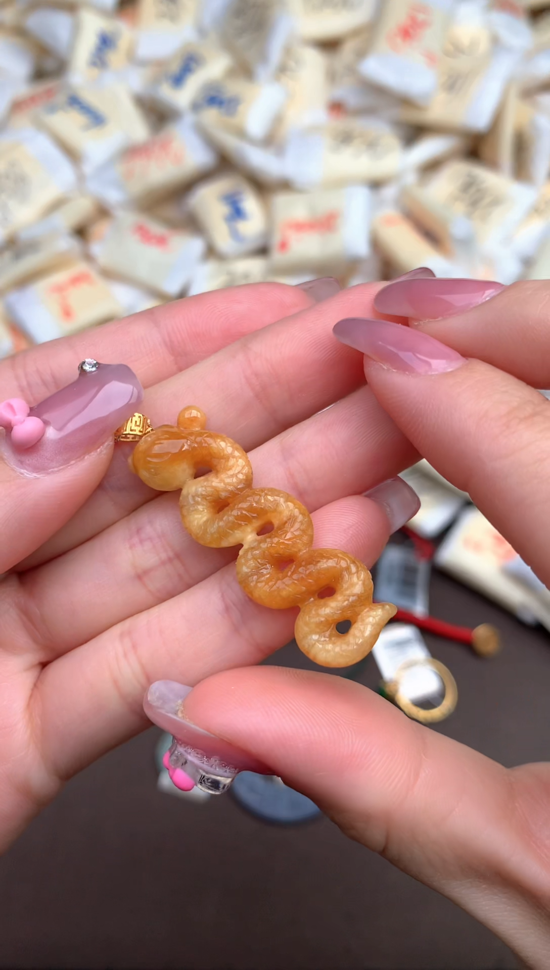 【闪购商品】翡翠颈饰18K金镶嵌 — 