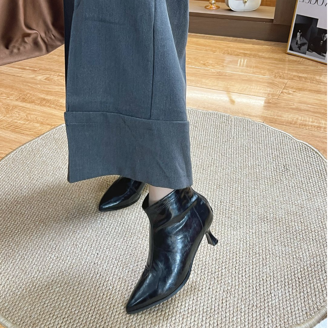 秋冬百搭时尚气质时装靴短筒高跟鞋尖头细跟单靴女鞋女士高跟4624