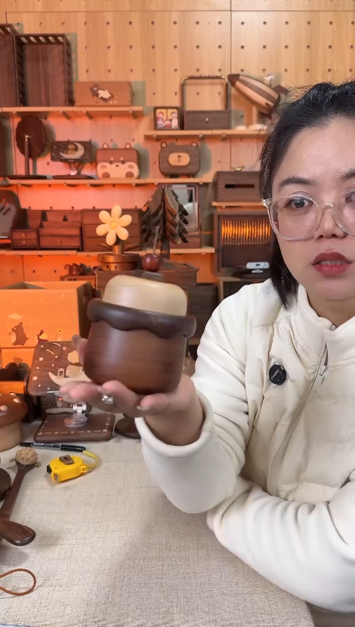 木乌檀木实木蛋糕收纳盒