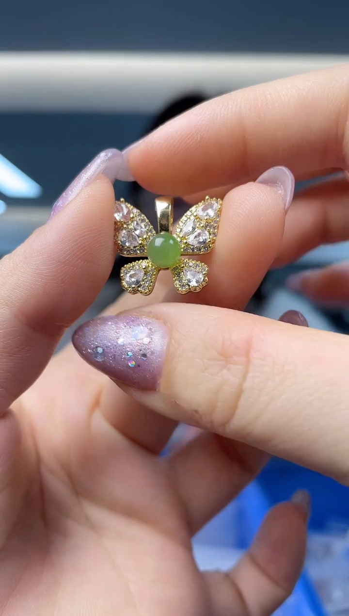 【闪购商品】和田玉`未镶嵌多样性发一件