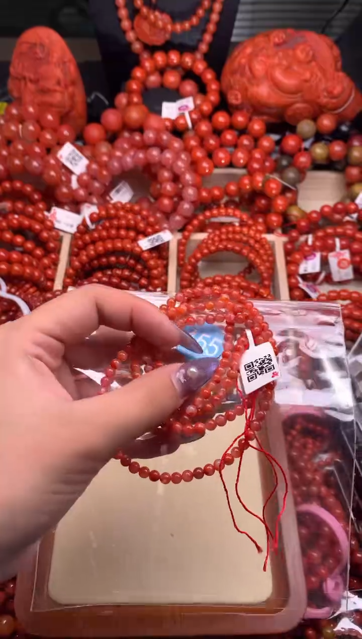 【闪购商品】南红玛瑙珠宝奇石未镶嵌155-4