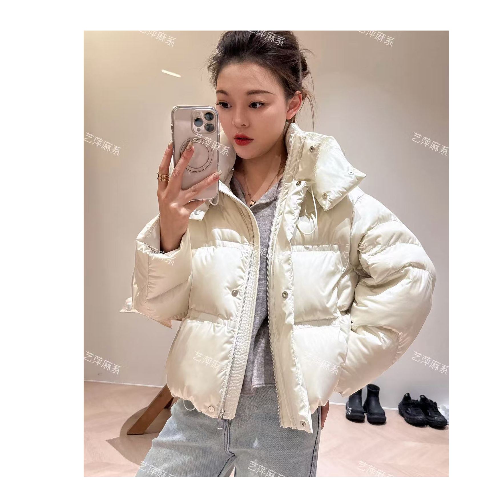 2025冬季欧货缎面高级珠光感连帽羽绒服7339