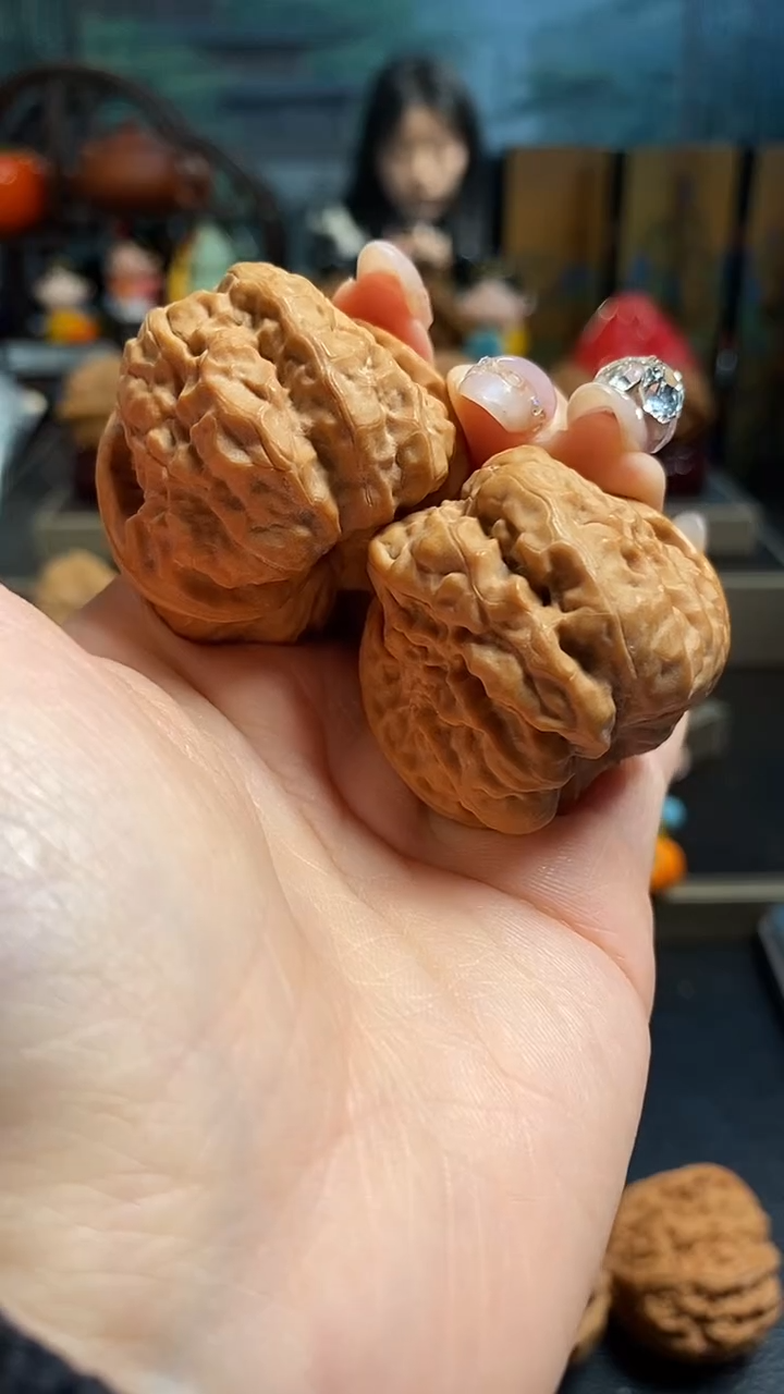 【闪购商品】文玩核桃吊坠B277蛤蟆头40