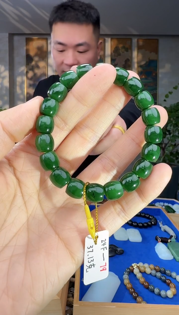 未镶嵌和田玉挂件拍一发一