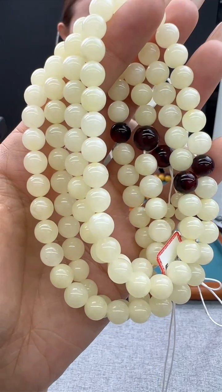 【闪购商品】琥珀颈饰未镶嵌614秒拍号