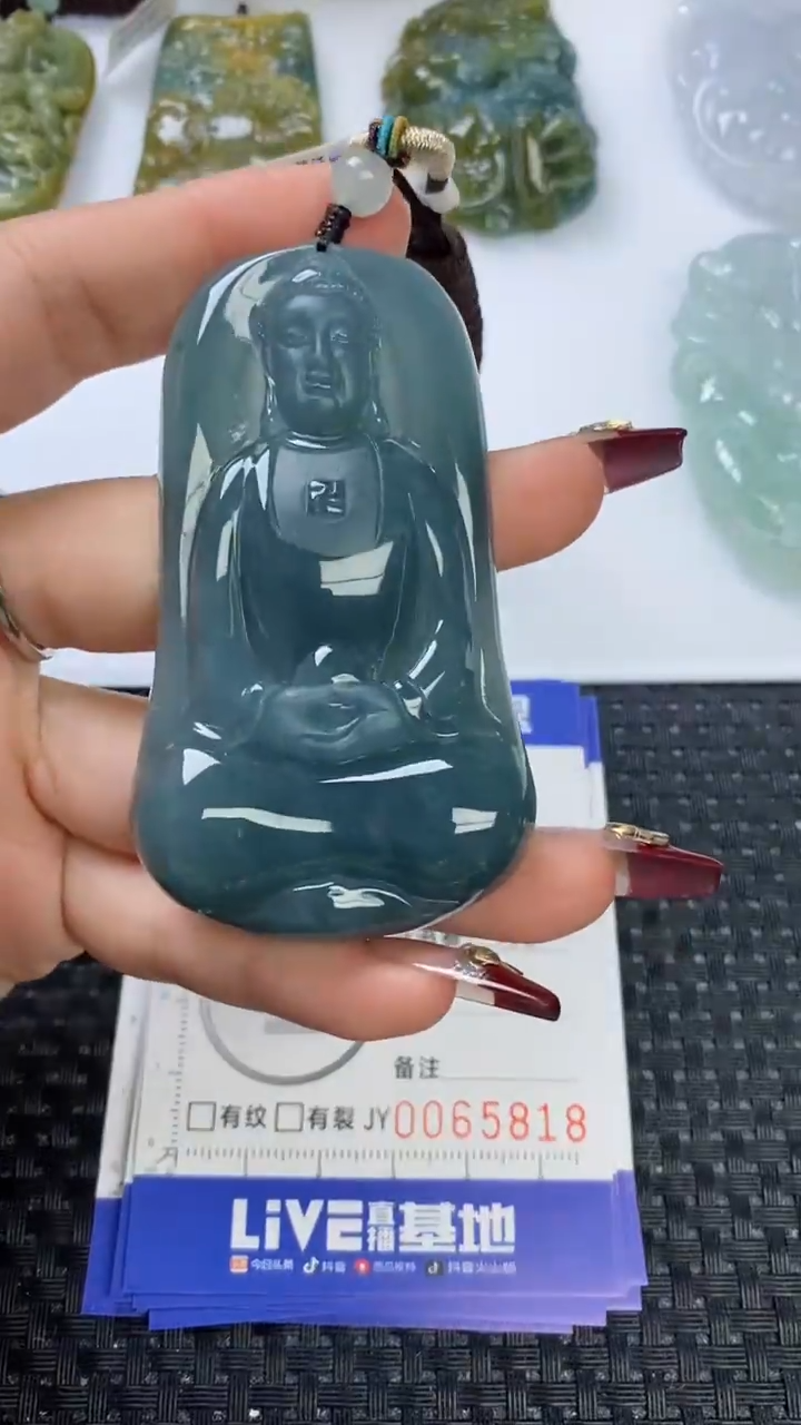 【闪购商品】翡翠颈饰未镶嵌111111111111111