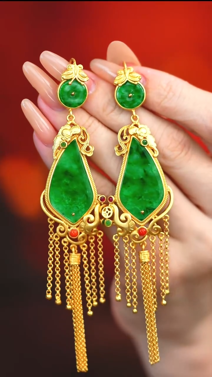 银S925镶嵌翡翠耳饰闫*豆新款*