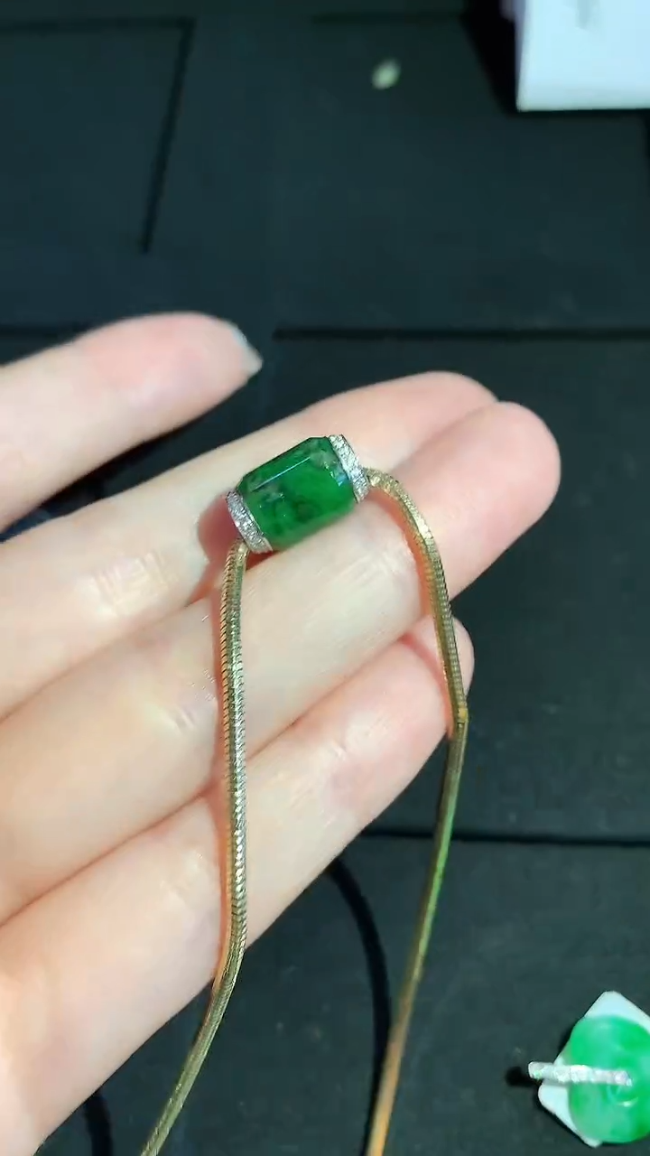 【闪购商品】翡翠18K金镶嵌吊坠(不含链)吊坠