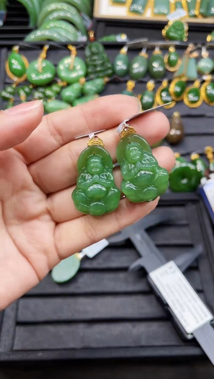 【闪购商品】和田玉18K金镶嵌吊坠38MM 多样性发一