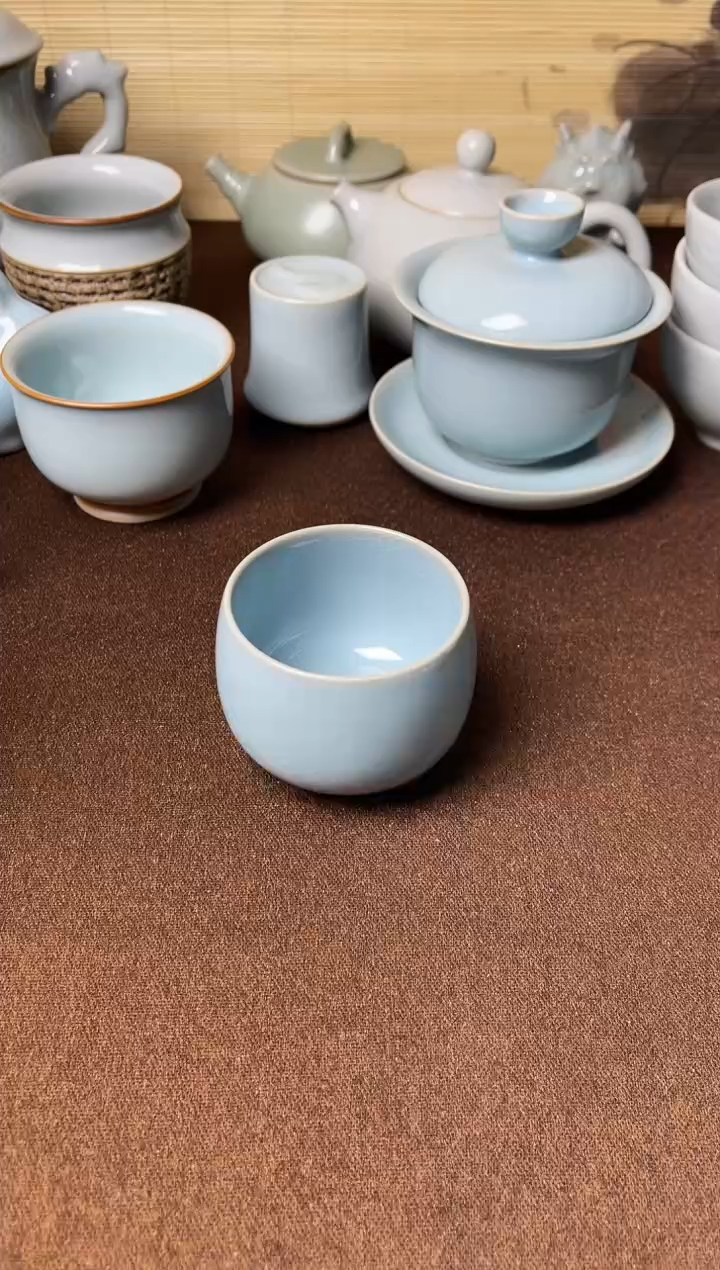 特价全品-天青釉纯手工小龙蛋杯