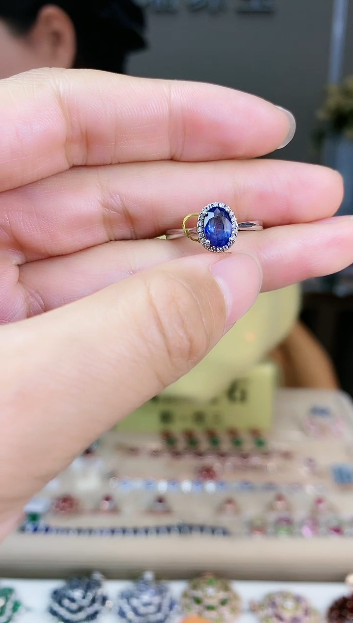 【闪购商品】蓝宝石手饰银S925镶嵌手饰