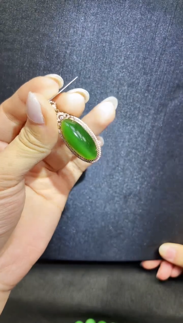 【闪购商品】和田玉吊坠18K金镶嵌27MM 多样性发一Z