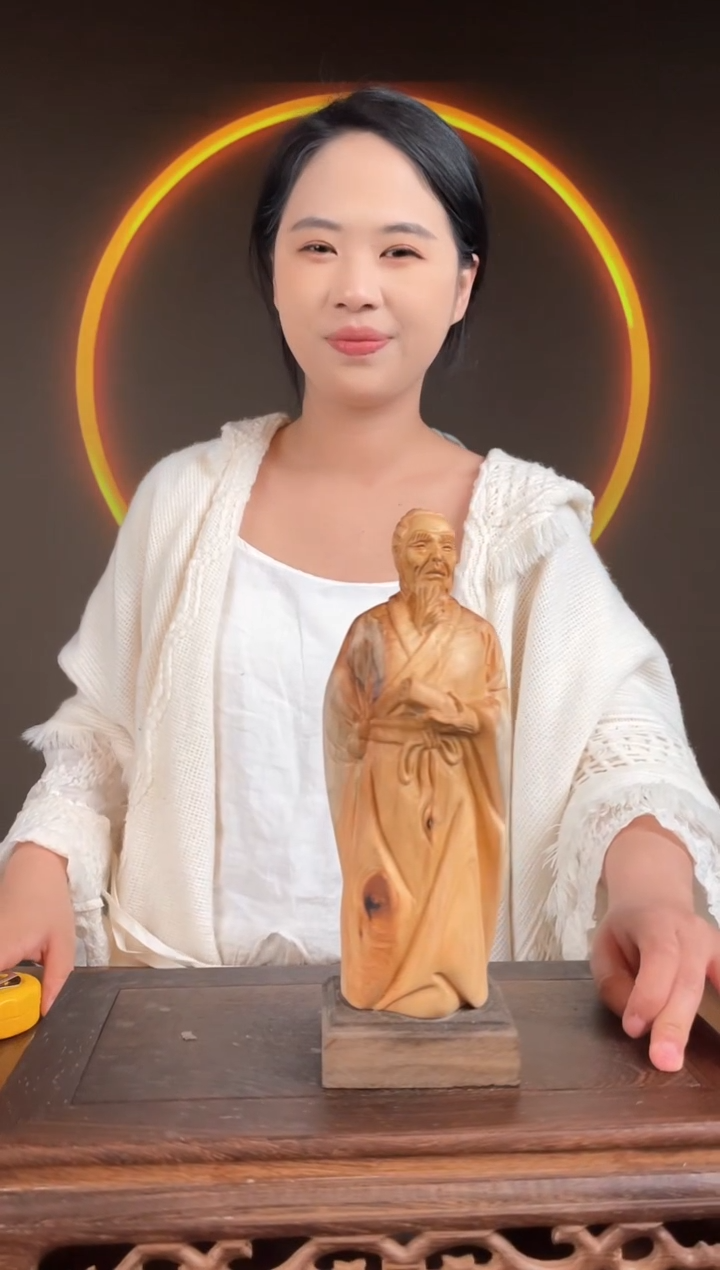 【闪购商品】柏木（崖柏）手工摆件,先抢先得!